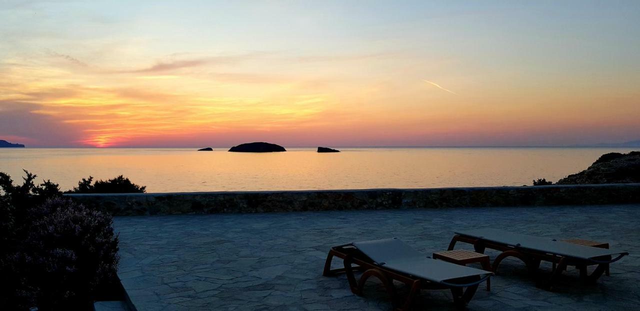 Villa Zefyros Páhena Kültér fotó